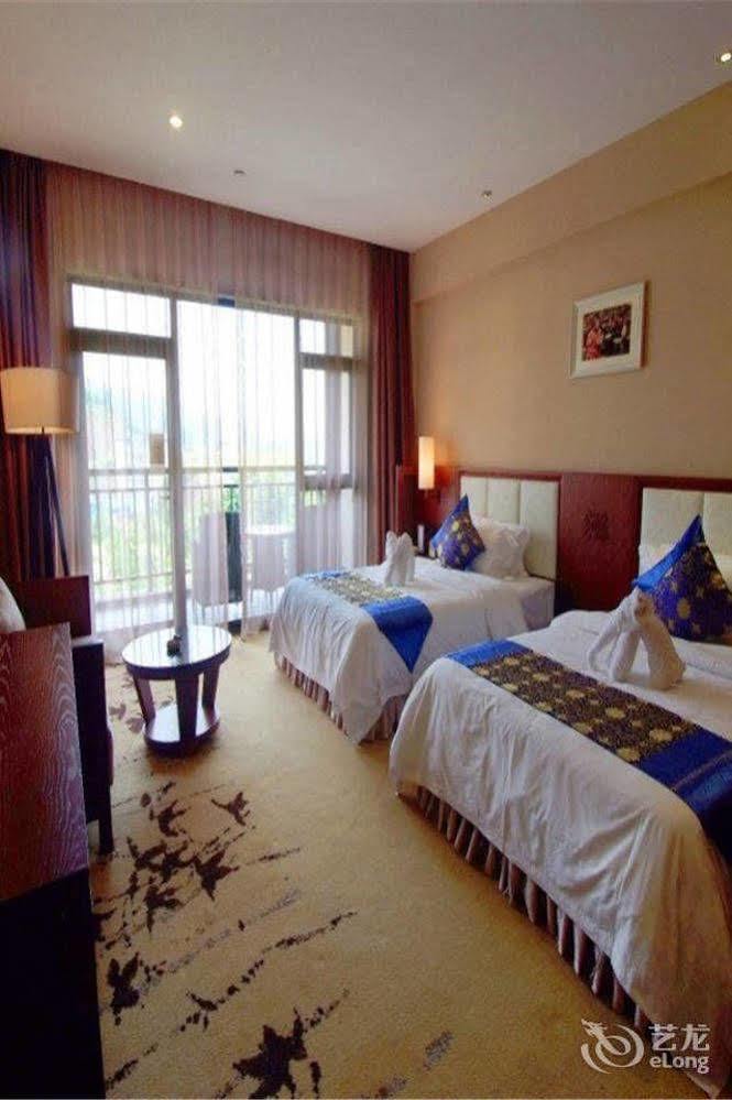 Liuzhou Sanjiangxian Dongxiangguo Hotel Exterior foto
